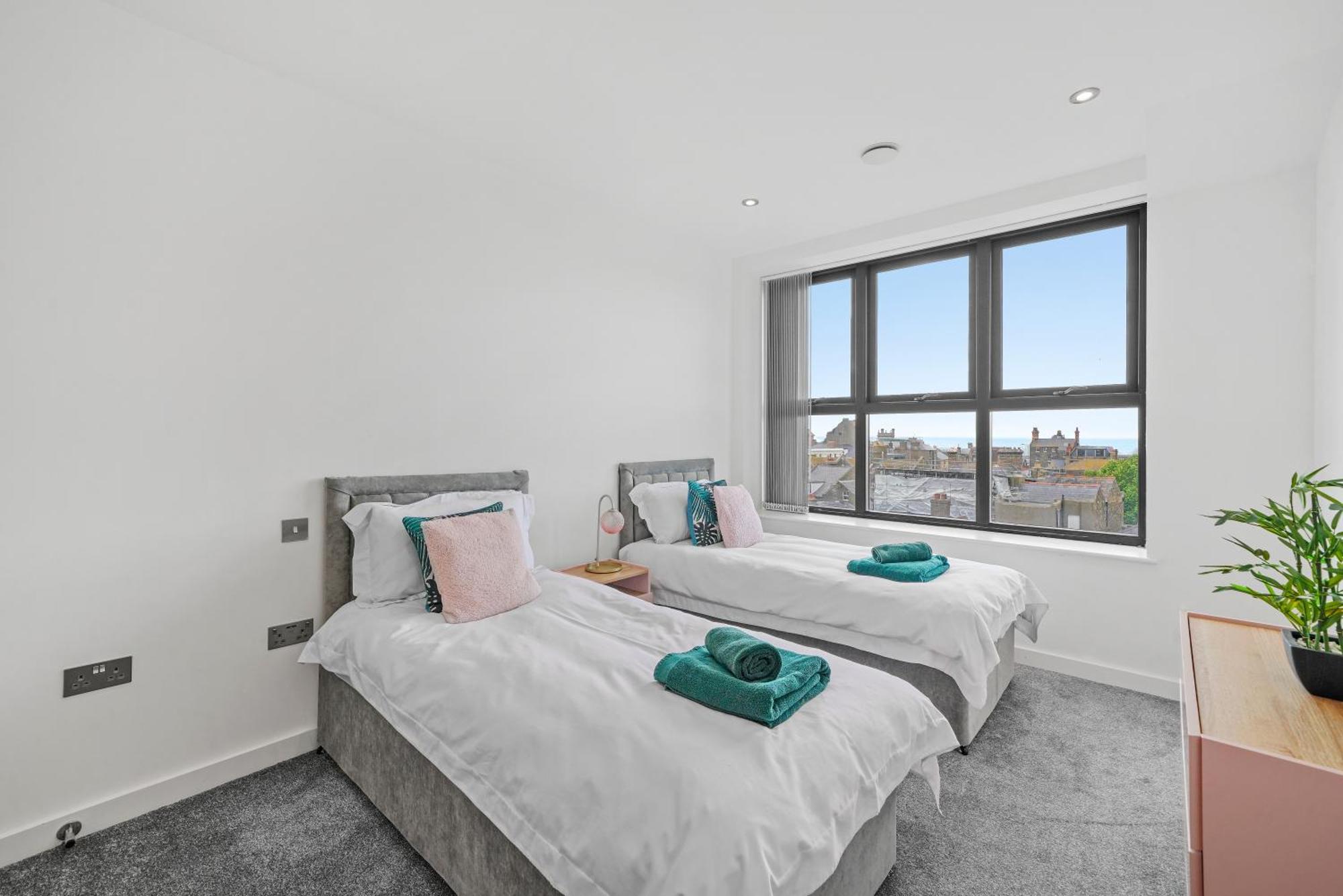 The Seaview Haven - Boutique Hotel In Ramsgate Esterno foto